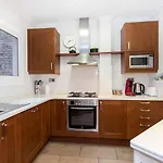 Central 2 Bedroom By Sagrada Familia