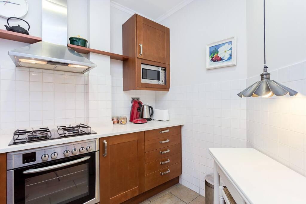 Apartment Central 2 Bedroom By Sagrada Familia *